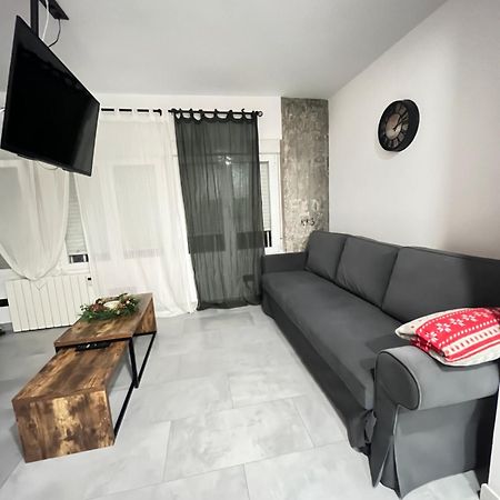 Centrico, Luminoso Y Equipado Apartment Madrid Exterior photo